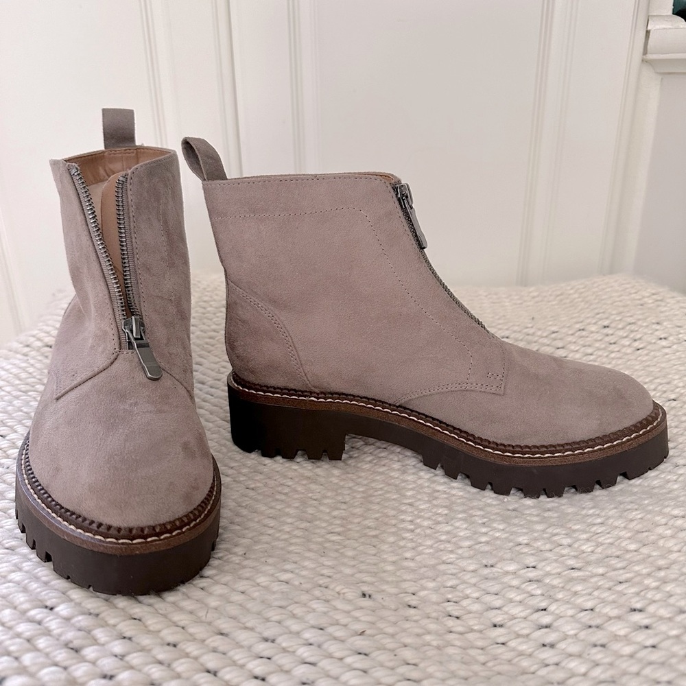NEW Brown Tan Suede Zip Up Chelsea Lug Boot -- Size 6.5